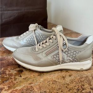 Nero Giardini Fashion Sneakers Size 6